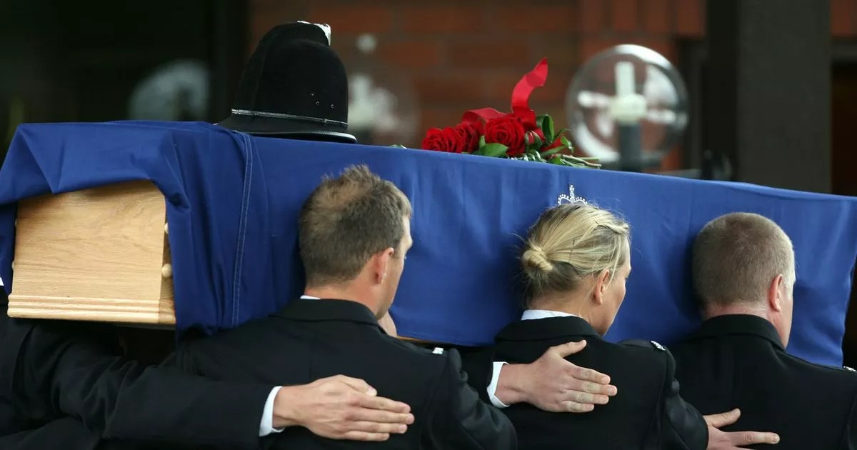 PC Ian Dibell funeral 150 mourners bid hero PC an emotional farewell